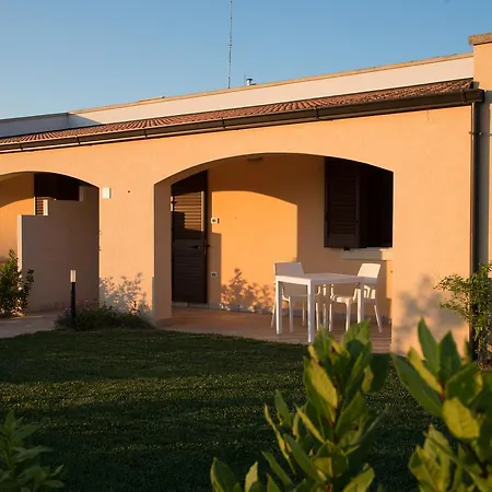 Aparthotel Podere San Luigi 3*