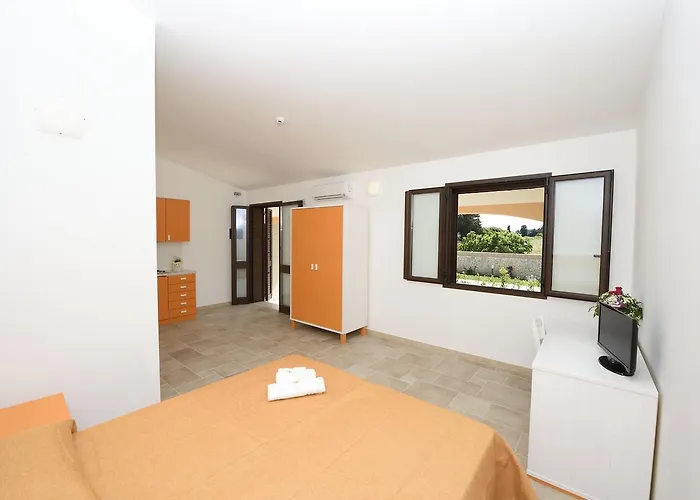 Podere San Luigi Aparthotel