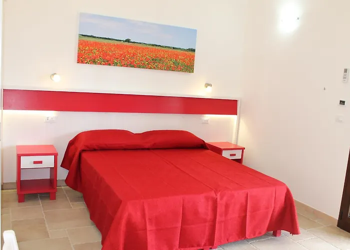 Podere San Luigi Aparthotel 3*