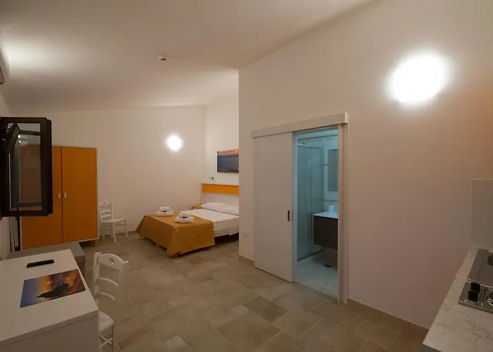 Podere San Luigi Aparthotel 3*